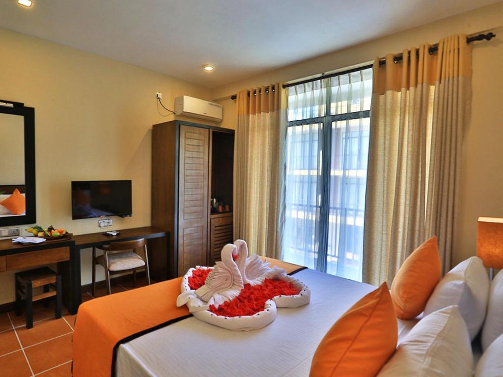 Lily'S Resort Habarana Ngoại thất bức ảnh